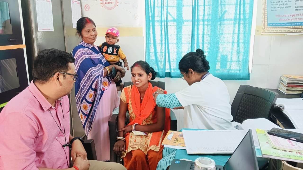 Premier India | मुंगेर जिले में एक वर्ष में 456 महिलाओं ने परिवार नियोजन के...
