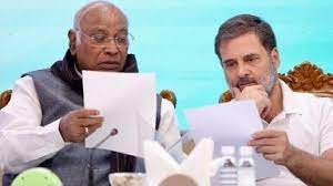 Premier India | कार्यकर्ताओं का भारी विरोध, सदाकत से लगी महागठबंधन पर...