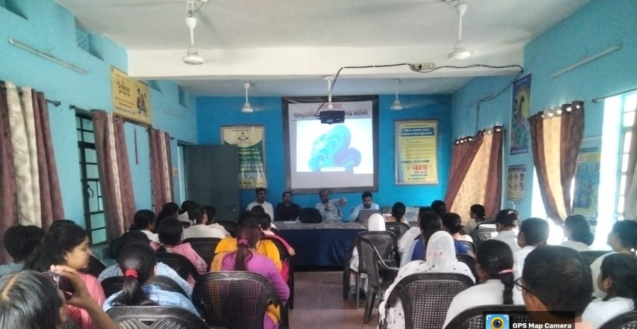 Premier India | बेगूसराय जिले के सामुदायिक स्वास्थ्य केंद्र बरौनी में...