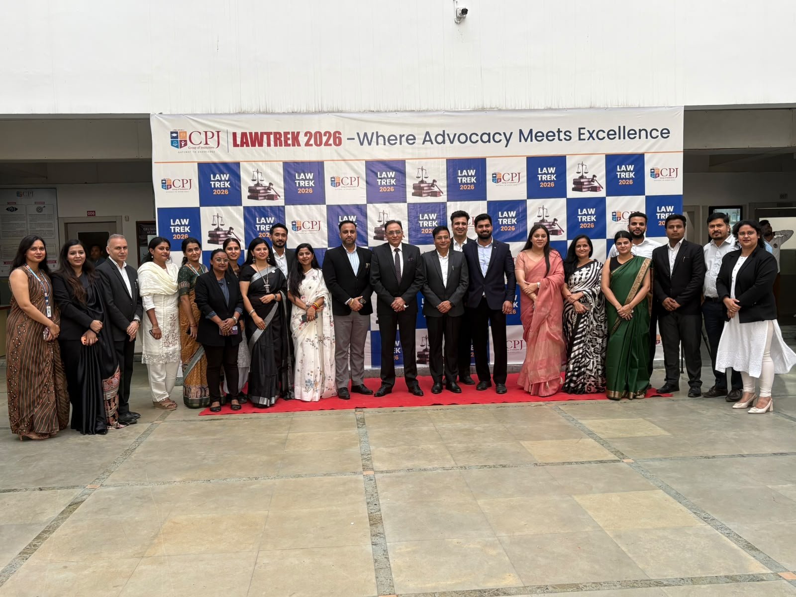 Premier India | LAWTREK 2026: सीपीजे ग्रुप ऑफ इंस्टीट्यूशंस एवं साकेत बार...
