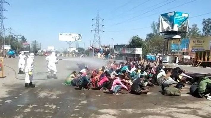 Premier India | सर्तकता: कोरोना संक्रमण से बचने के लिए शरीर पर ब्लीच या...